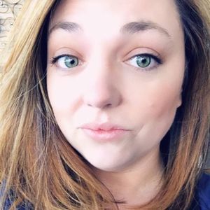 Meet your Posher, Samanthia